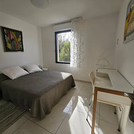 Agreable Vue A Piscine 방돌